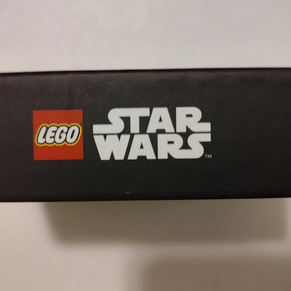 LEGO Star Wars 5008818 Battle of Yavin Collector's Coin Exclusive GWP May 4 2024 - Picture 3 of 4